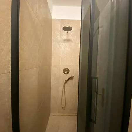 Diokletian's Golden Nest Apartment